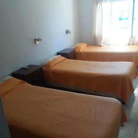 Hotel Caleta Olivia Hueso Per Exterior photo